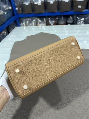 Kelly Retourne Bag Togo Leather 25/28CM Gold/Silver Hardware In Chai Color HS