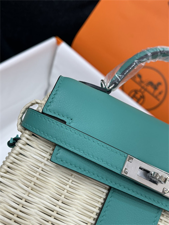 Kelly Mini Picnic Bag 20 Swift Leather Wicker Silver Tone Hardware Green Color HS