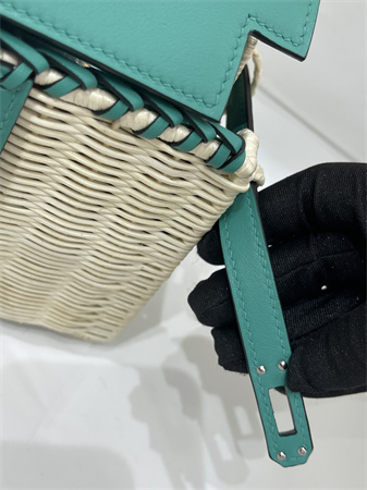 Kelly Mini Picnic Bag 20 Swift Leather Wicker Silver Tone Hardware Green Color HS