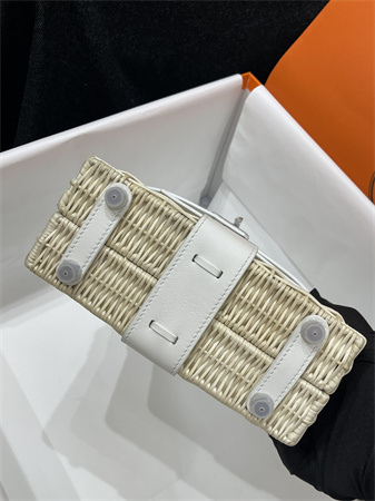 Kelly Mini Picnic Bag 20 Swift Leather Wicker Silver Tone Hardware White Color HS