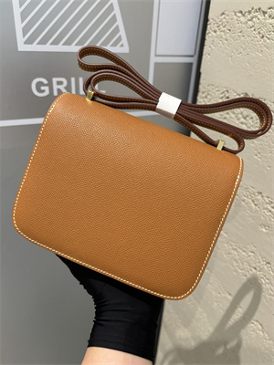 Constance Bag Epsom Leather 18CM Gold/Silver Tone Metal In Gold Color HS  (With mirror)