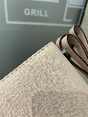 Constance Bag Epsom Leather 18CM Gold/Silver Tone Metal In Mauve Pale Color HS  (With mirror)