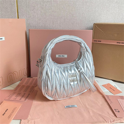 MiuMiu Wander matelassé nappa leather Small hobo bag Silver Color