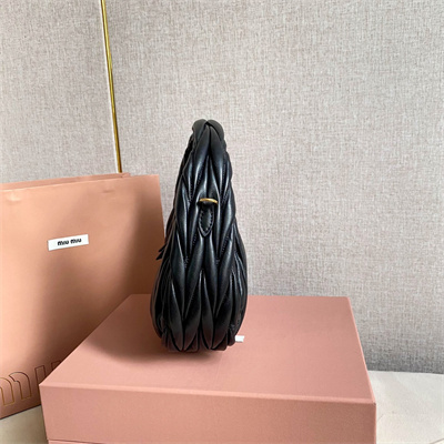 MiuMiu Wander matelassé nappa leather Small hobo bag Black Color
