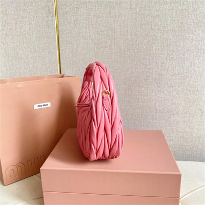 MiuMiu Wander matelassé nappa leather Small hobo bag Begonia Pink Color