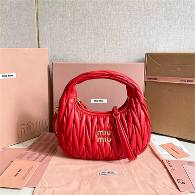 MiuMiu Wander matelassé nappa leather Small hobo bag Red Color