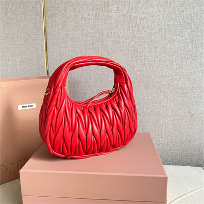 MiuMiu Wander matelassé nappa leather Small hobo bag Red Color