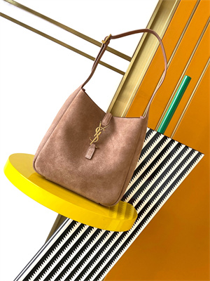 Y.S.L LE 5 A 7 Supple SMALL HOBO BAG In Barely Pink Suede Leather