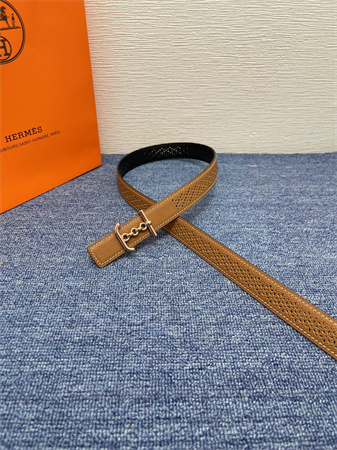 Hermes Reversible Belt 25MM Epsom Leather/Smooth Leather Gold/Silver Tone Hardware Colors Options