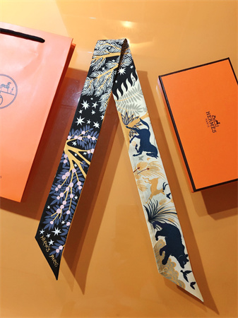 Hermes Twilly 100% Silk 37833