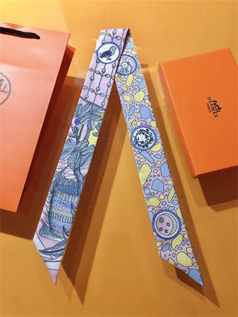 Hermes Twilly 100% Silk 37834
