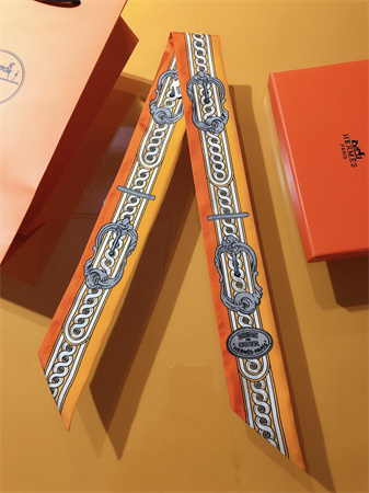 Hermes Twilly 100% Silk 37836