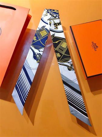 Hermes Twilly 100% Silk 37844