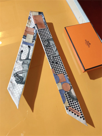 Hermes Twilly 100% Silk 37848