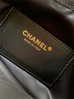Chanel 25 Small Handbag Grained Calfskin Gold Tone Metal Black AS5293
