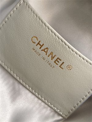 Chanel 25 Small Handbag Grained Calfskin Gold Tone Metal Blue AS5293