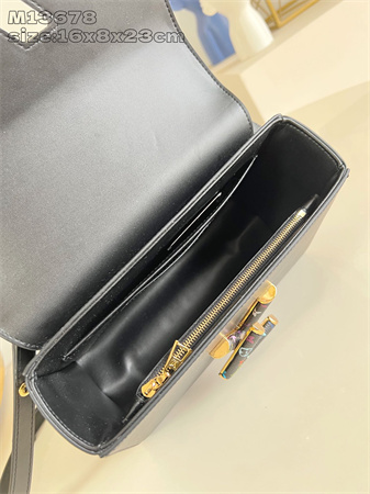 LV x TM Twist MM Slim Bag Epi grained cowhide leather Black M13243
