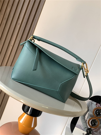 Loewe Small Puzzle Bag In Classic Calfskin