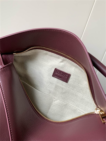 Loewe Puzzle Bag In Classic Calfskin