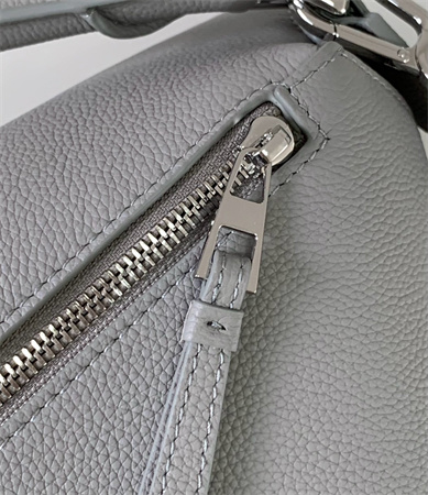 Loewe Puzzle Bag In Soft Grained Calfskin