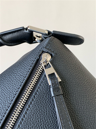 Loewe Puzzle Bag In Soft Grained Calfskin