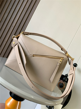 Loewe Puzzle Bag In Soft Grained Calfskin