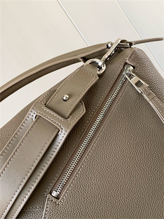 Loewe Puzzle Bag In Soft Grained Calfskin