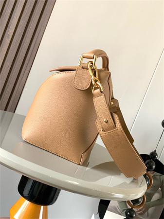 Loewe Puzzle Bag In Soft Grained Calfskin