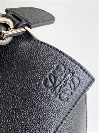 Loewe Large Puzzle Bag In Shinny Grained Calfskin