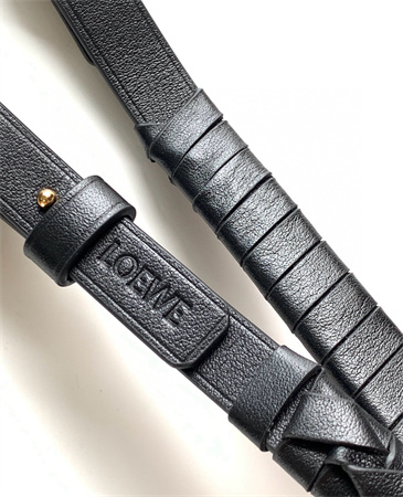 Loewe Woven spiral strap in classic calfskin Black