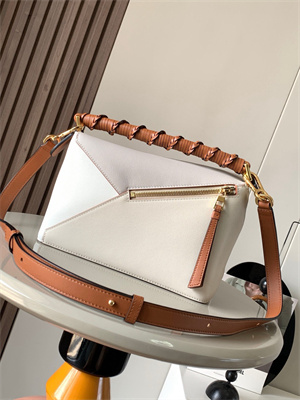 Loewe Small Puzzle Bag In Classic Calfskin