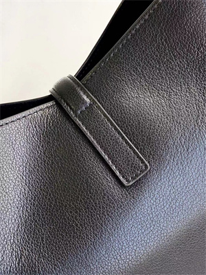 Y.S.L LE 5 A 7 Supple SMALL HOBO BAG In Black Leather