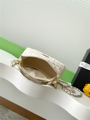 Chanel Coco Crush Top Handle Bag Grained Calfskin Gold Tone Metal White AP4591