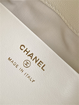 Chanel Coco Crush Top Handle Bag Grained Calfskin Gold Tone Metal White AP4591