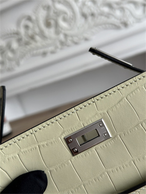 Kelly Pochette Bag Embossed Crocodile Silver Tone Hardware Vanille HS