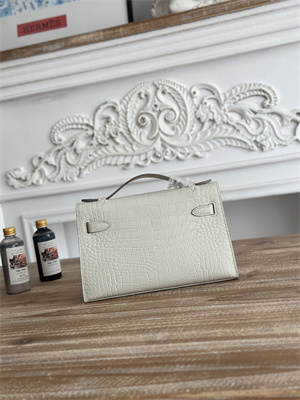 Kelly Pochette Bag Embossed Crocodile Silver Tone Hardware Craie HS