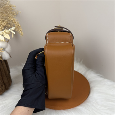 Kelly Jump Backpack Swift Leather Gold Tone Hardware In Gold Color HS