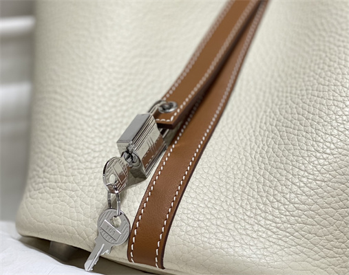 Picotin Lock Bag 18 Togo Leather Silver Tone Metal In Craie/Gold HS