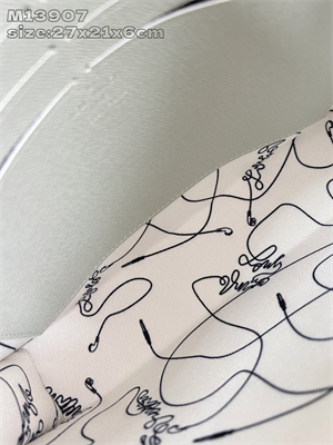 L.V Pochette Voyage MM Iridescent Monogram Canvas M13907