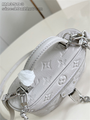 L.V Vanity Chain Pouch Monogram Empreinte Leather Brume M13593