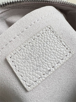 L.V Speedy Bandoulière 20 Monogram Empreinte Leather Brume M46397