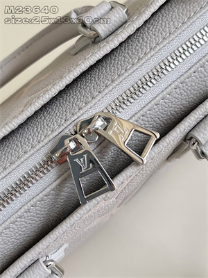 L.V  OnTheGo East West Monogram Empreinte Leather Brume/Quartz M14213