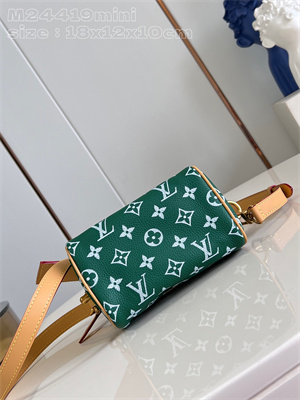 L.V Speedy P9  Bandoulière 18 Monogram Soft Calfskin Green