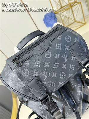L.V Getaway Backpack Monogram Eclipse M46792