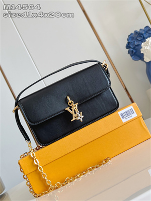 L.V Wallet On Chain LV Bloom Calfskin Leather Black M14564