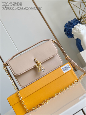 L.V Wallet On Chain LV Bloom Calfskin Leather Sand M14581