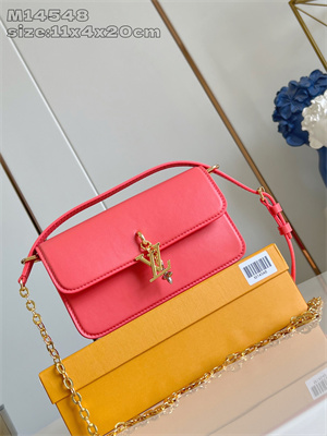 L.V Wallet On Chain LV Bloom Calfskin Leather Sweet Coral M14548