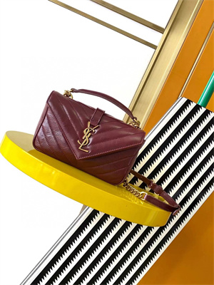 Y.S.L COLLEGE Mini Chain BAG IN Shiny Crackled Gold Tone Metal Deep Hot Wine