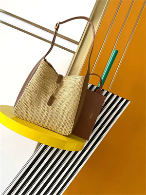 Y.S.L LE 5 A 7 SMALL HOBO BAG In Brown Leather & Raffia