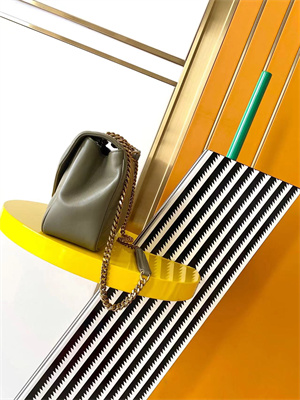 Y.S.L LOULOU Medium in MATELASSÉ lambskin Gold Tone Metal Dk Strong Moss